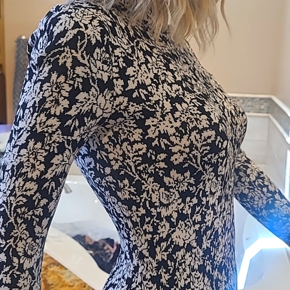 Michael Kors bodycon dress - Picture 9 of 14